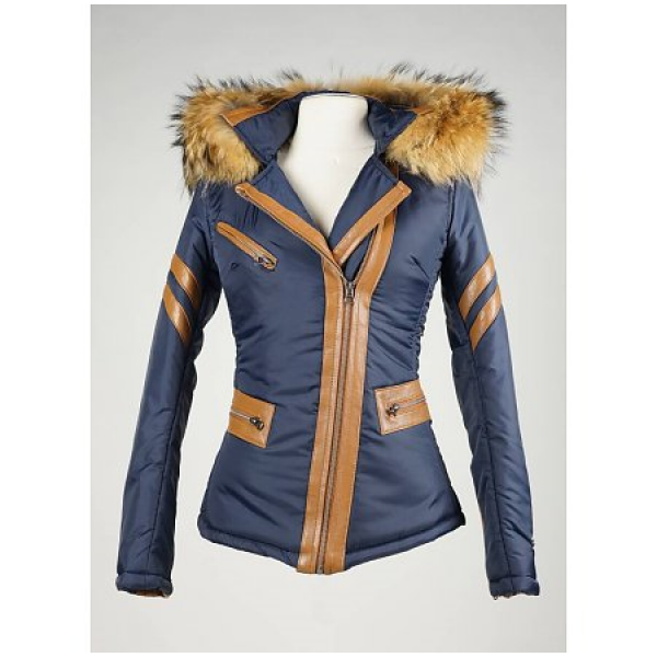 KORTINGSCODE & CADEAUBON Dames opgelet, op deze pagina vindt je de leukste dames winterjassen op een rijtje. Super mooie en leuke dames winterjassen die je absoluut niet mag missen, je ontvangt hier extra veel korting op topmerken dames winterjassen.